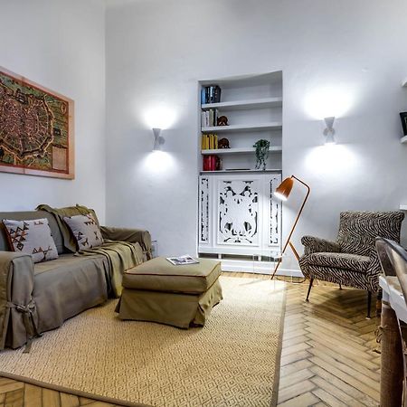 Joivy Modern Studio Near City Centre Lägenhet Milano Exteriör bild