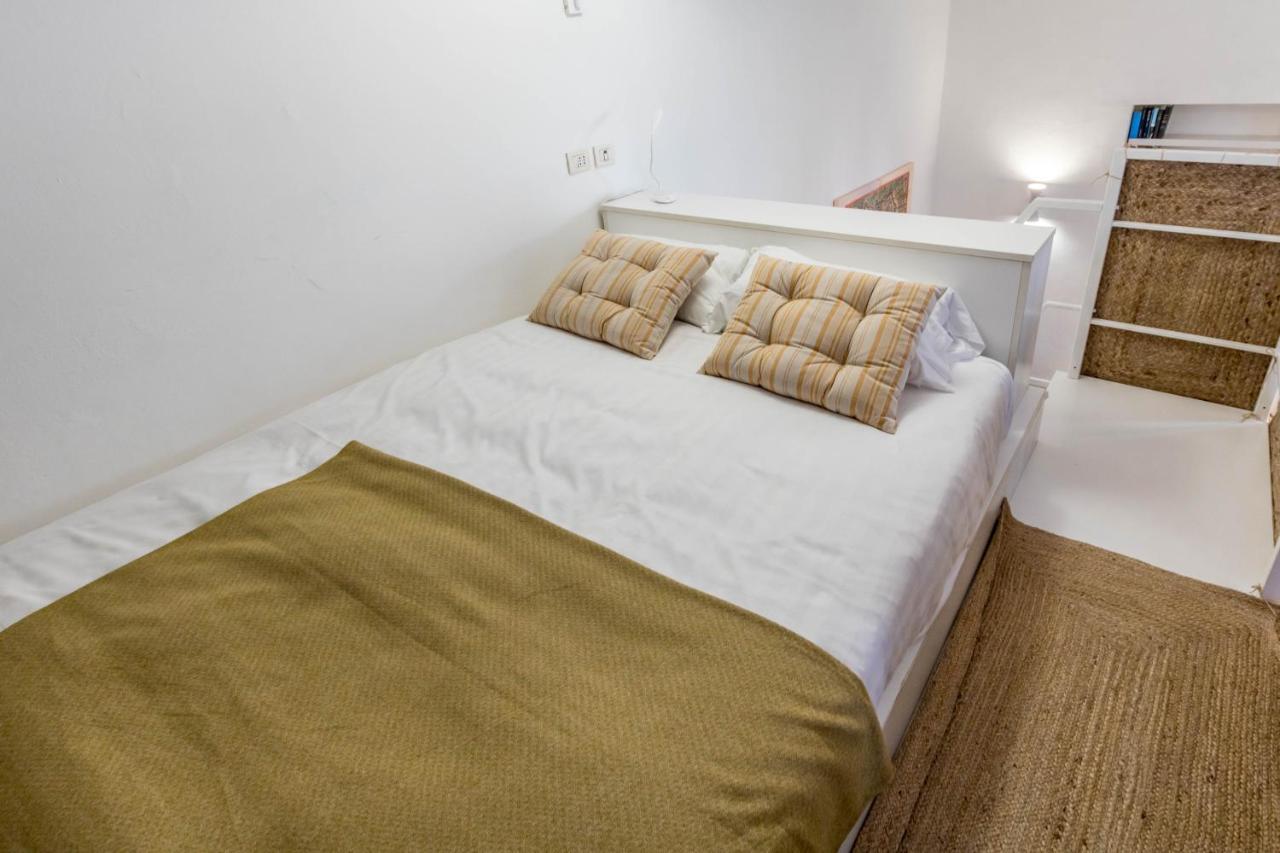 Joivy Modern Studio Near City Centre Lägenhet Milano Exteriör bild