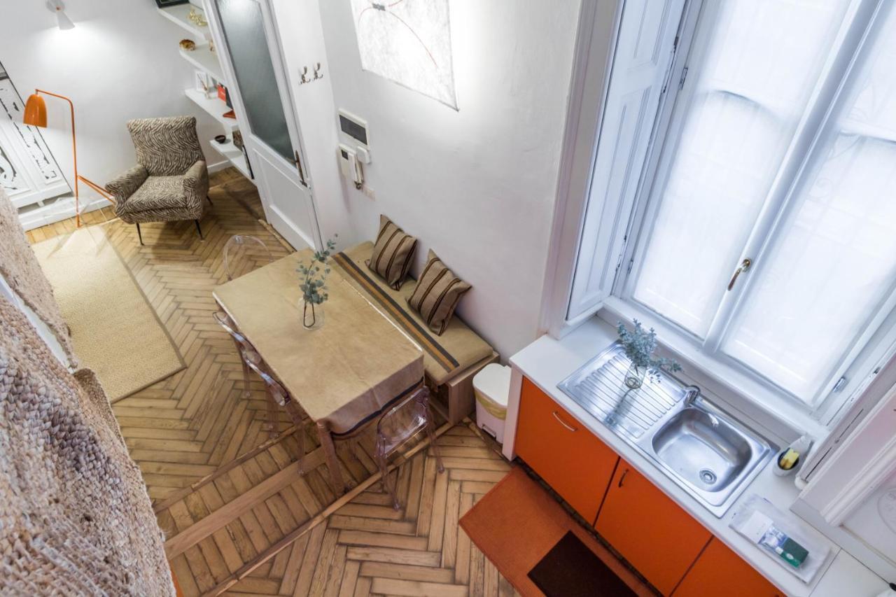 Joivy Modern Studio Near City Centre Lägenhet Milano Exteriör bild